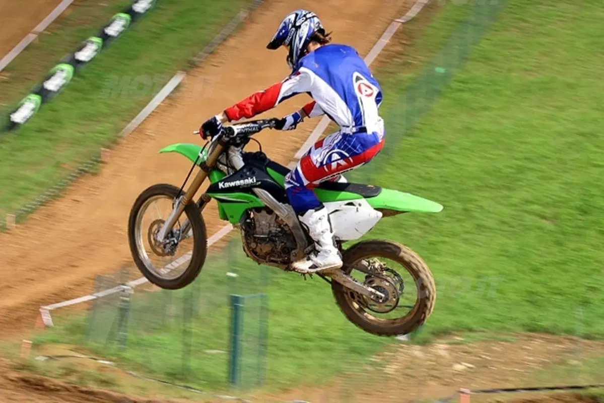 KAWASAKI KX450F - KX250F 2006 (20)