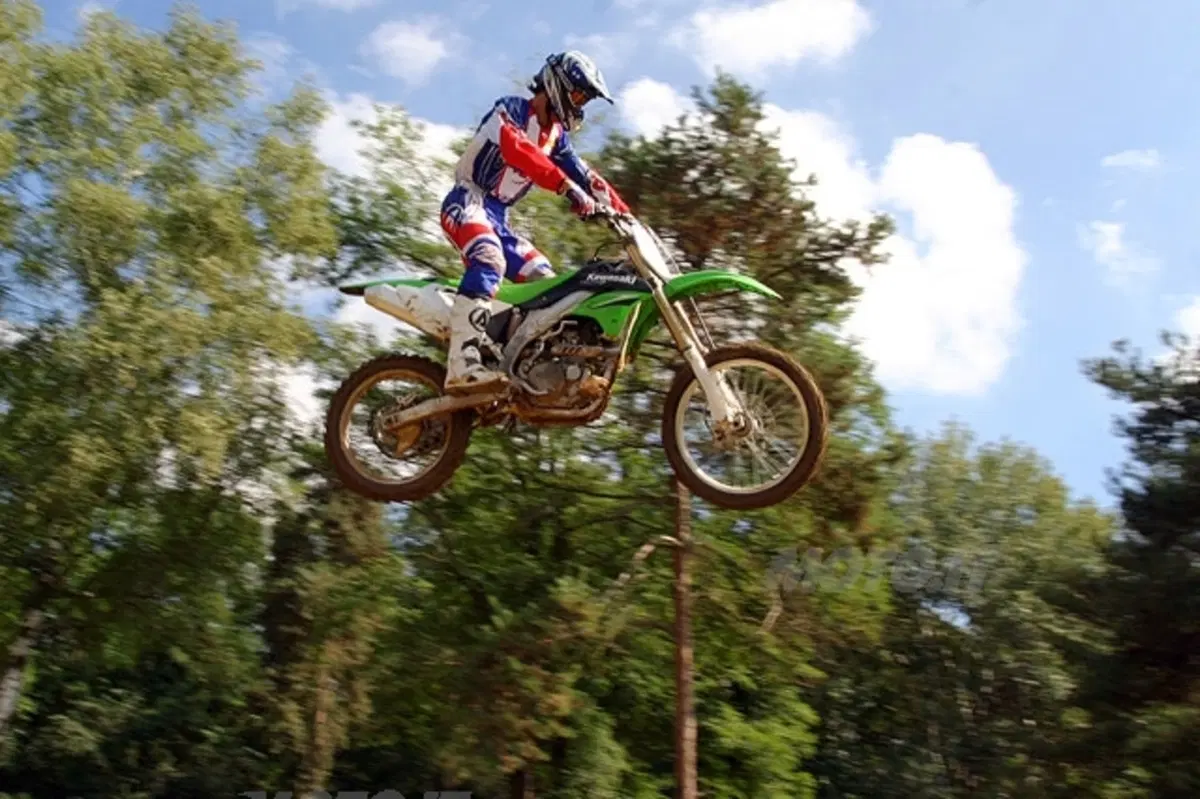 KAWASAKI KX450F - KX250F 2006 (22)
