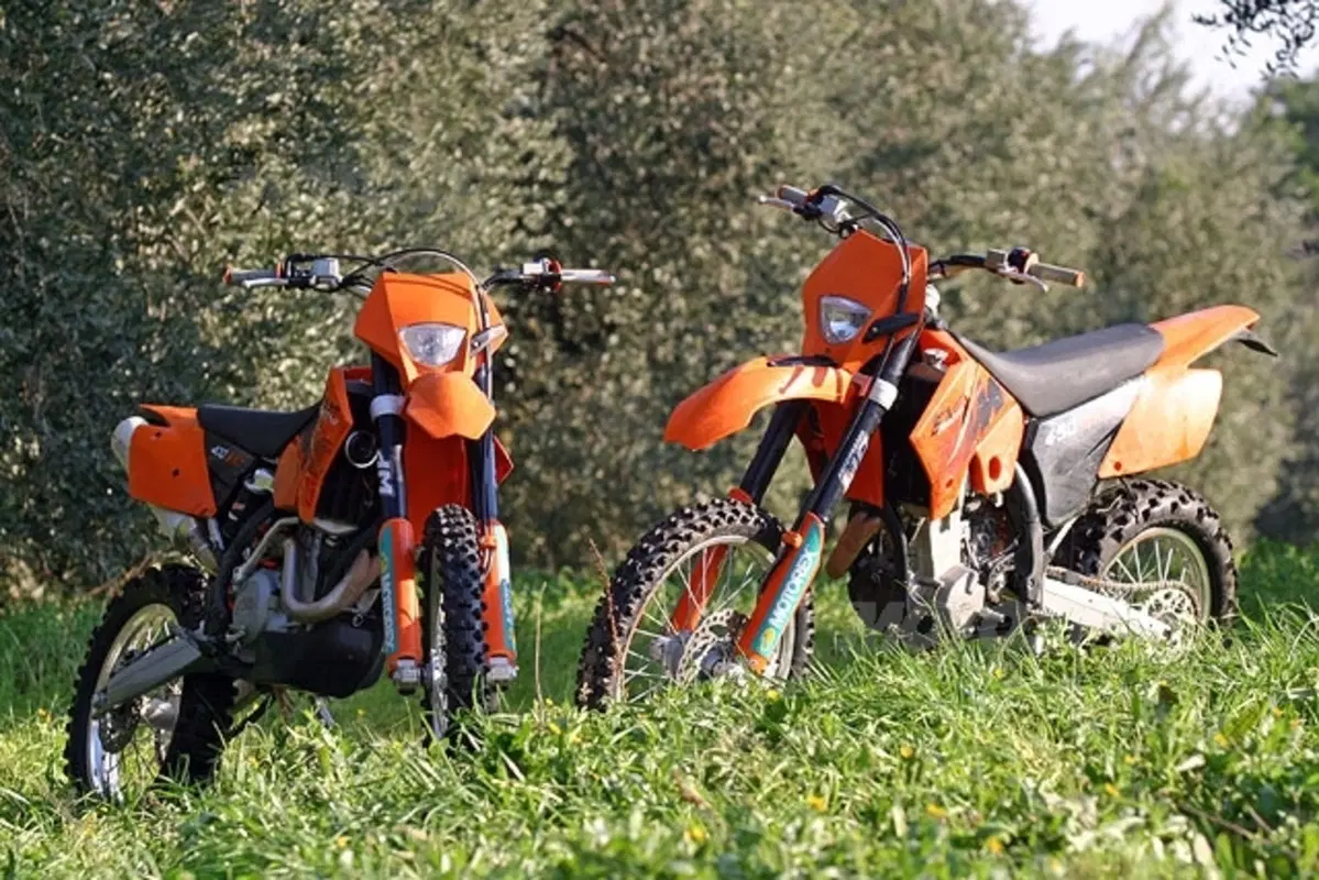 KTM EXC 450 e 400 (2)