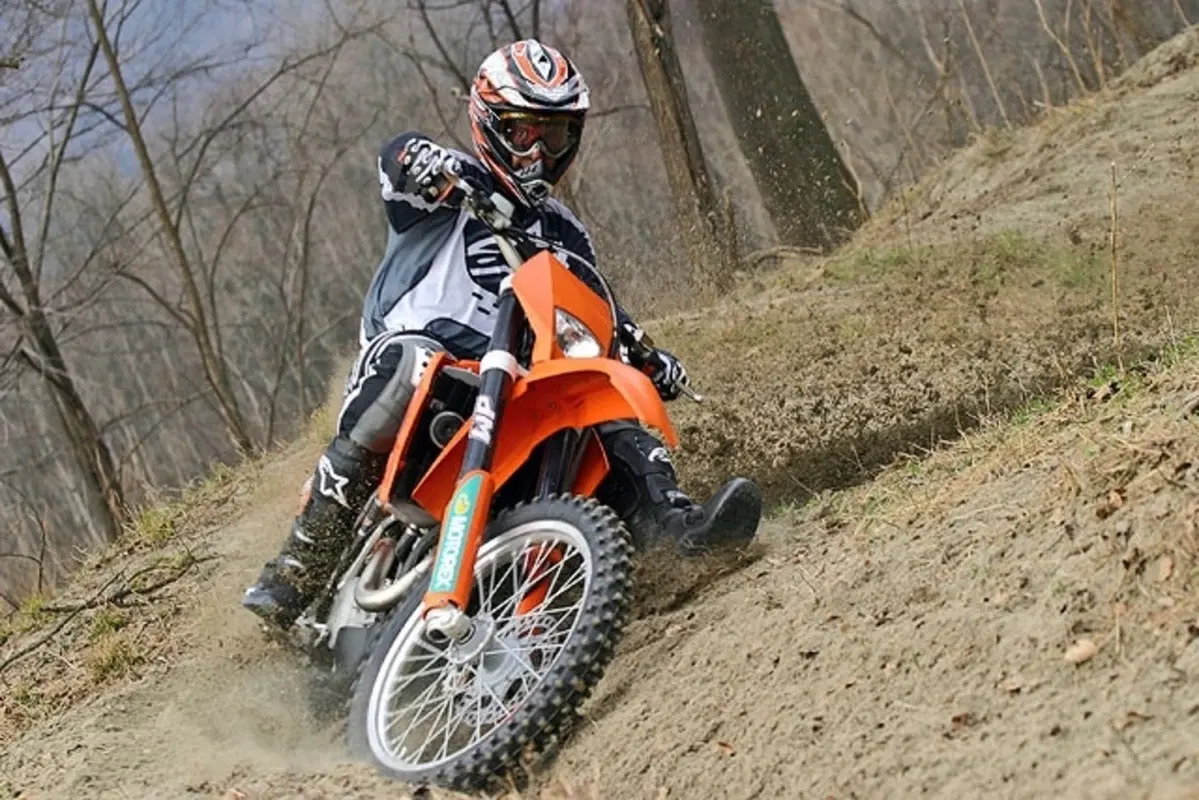 KTM EXC 450 e 400 (11)