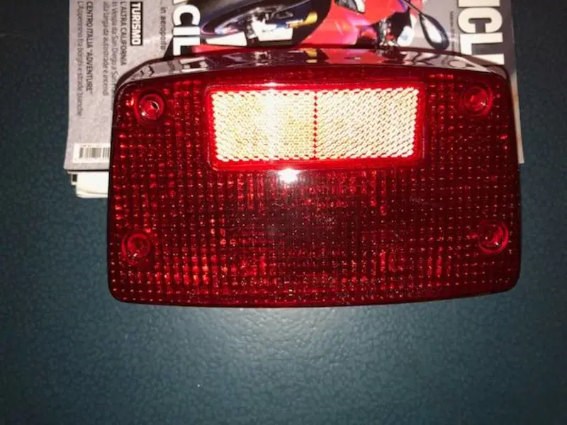 honda cbx 400/550 vetro fanale posteriore (2)