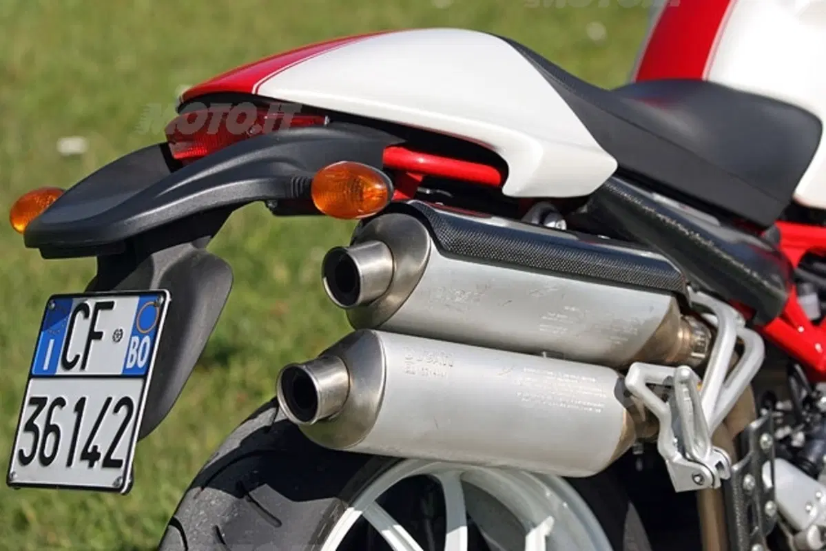 Ducati Monster S4RS Testastretta (5)