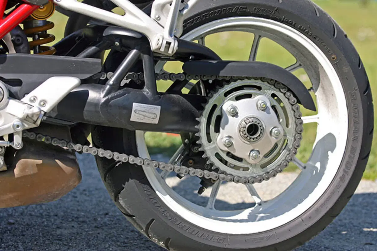 Ducati Monster S4RS Testastretta (8)