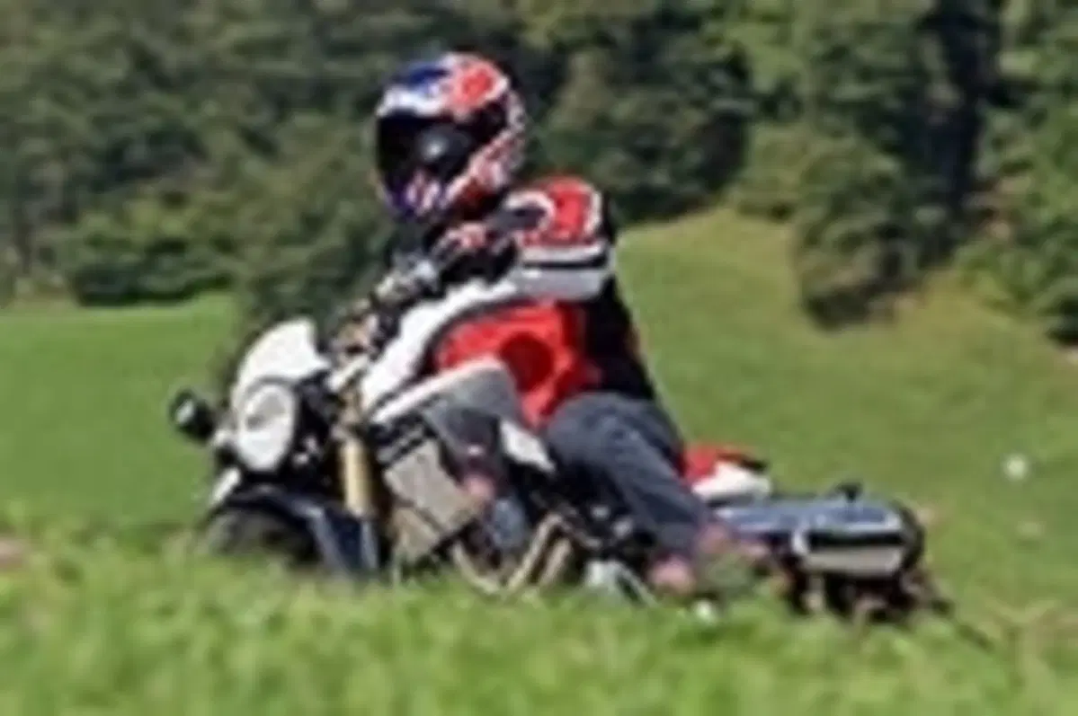 DERBI Mulhacén 659 (24)