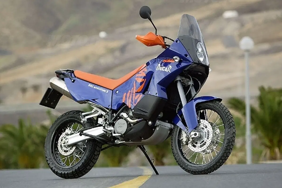KTM 990 Adventure (13)