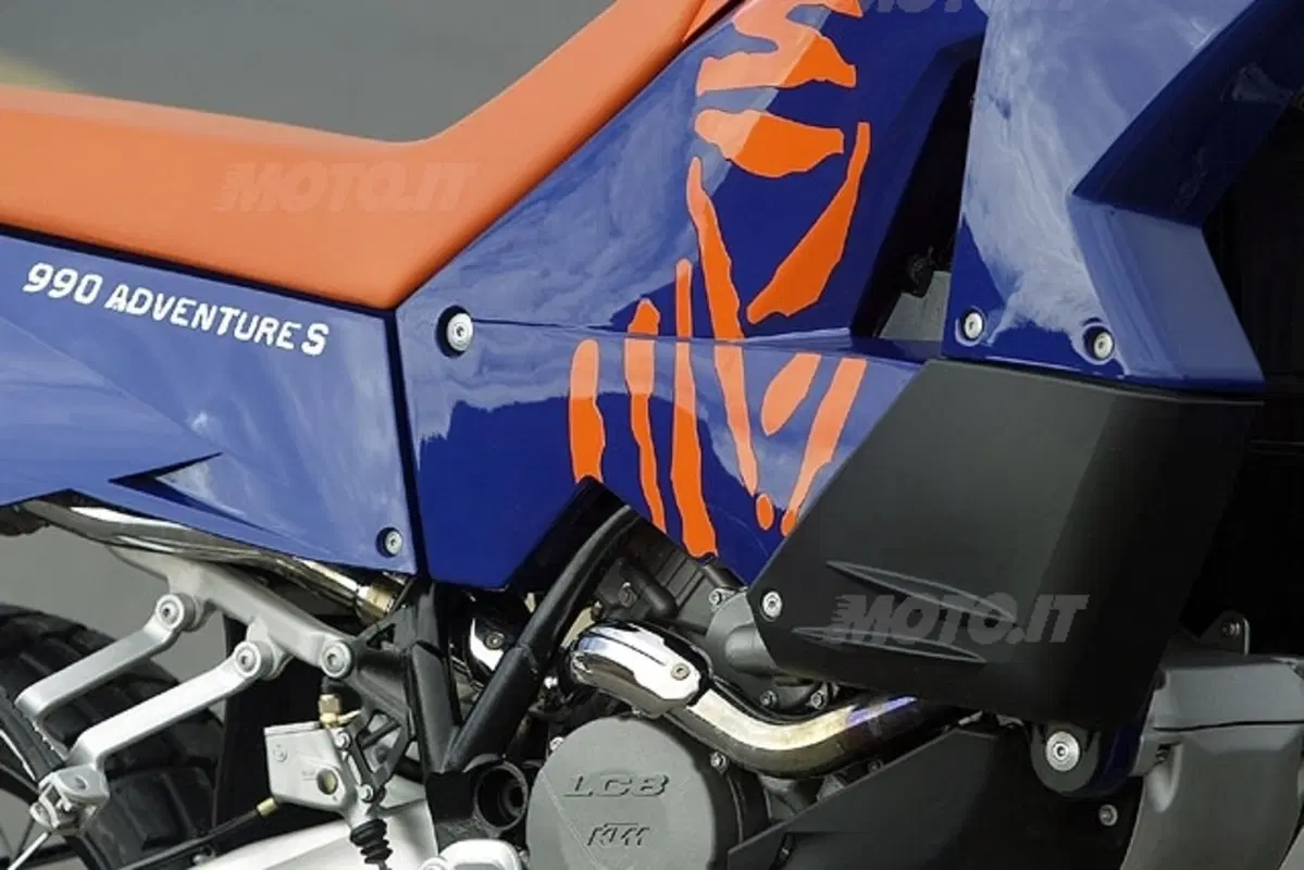 KTM 990 Adventure (14)