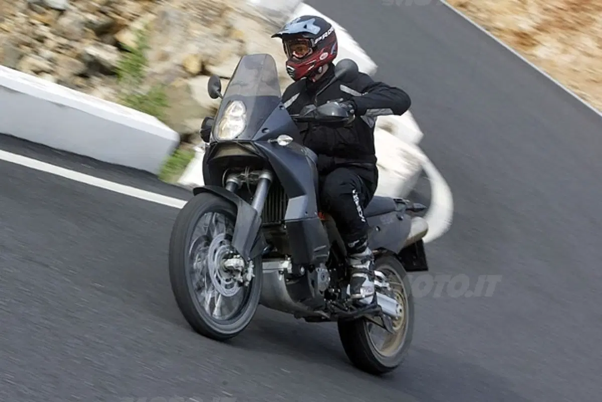KTM 990 Adventure (25)