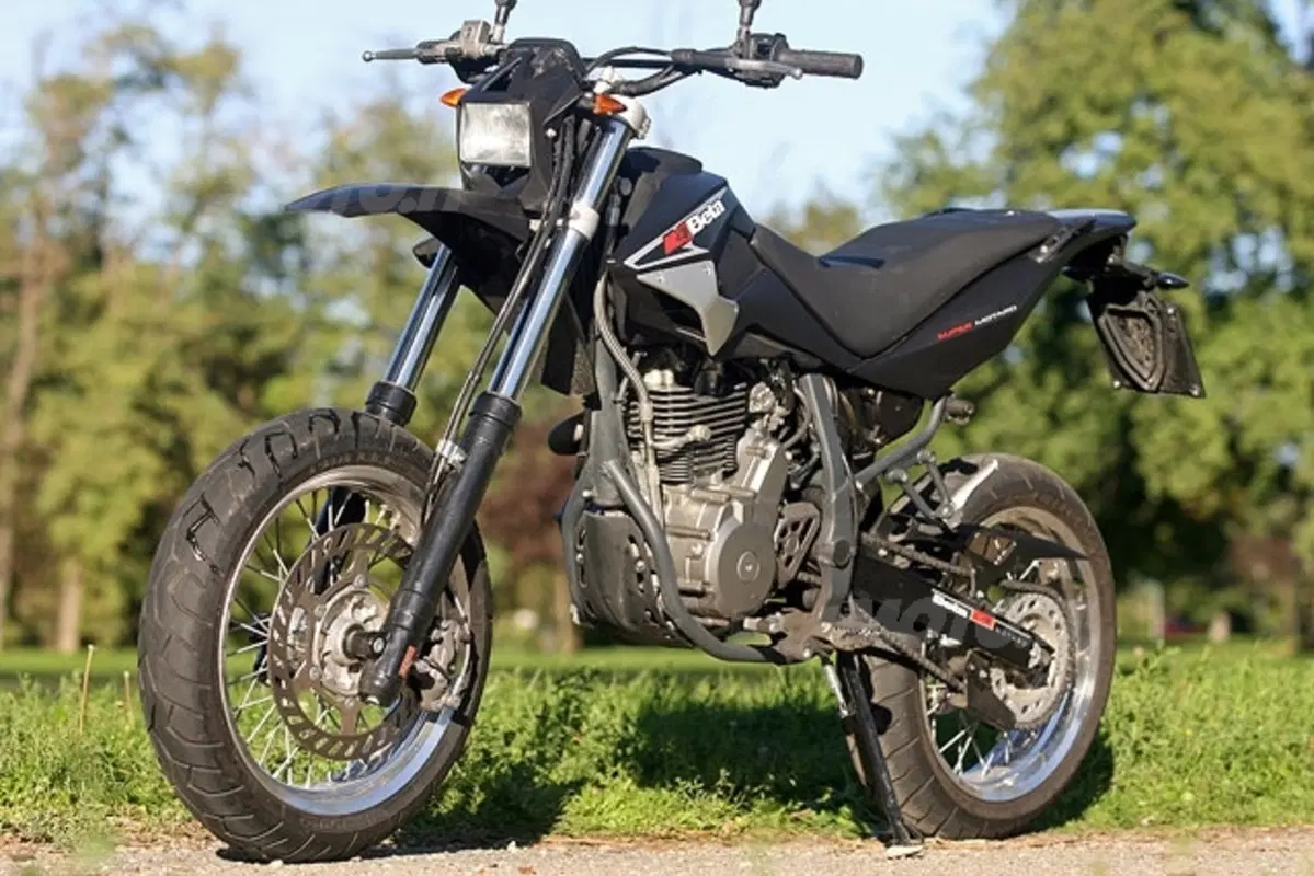 BETA MOTOR M4 (2)