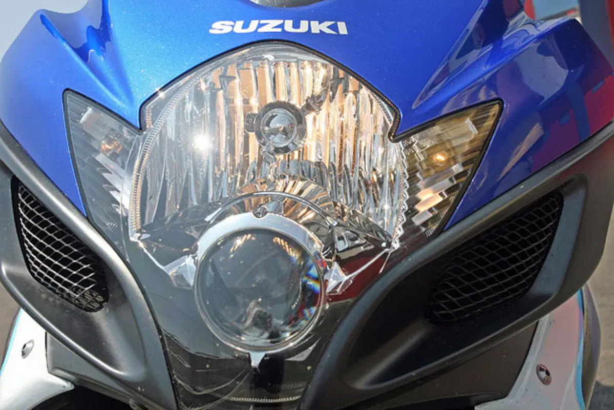 SUZUKI GSX-R 600 (7)