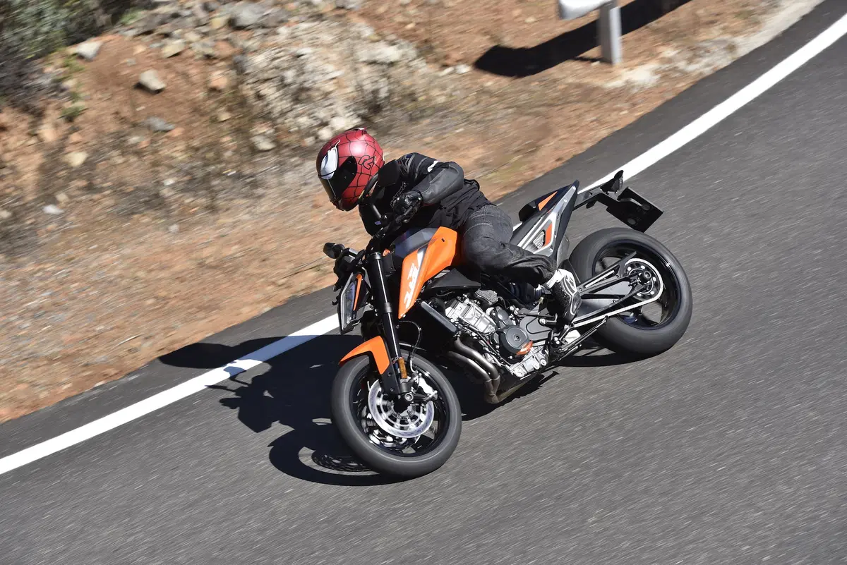 KTM 790 Duke. Media ready to race (10)