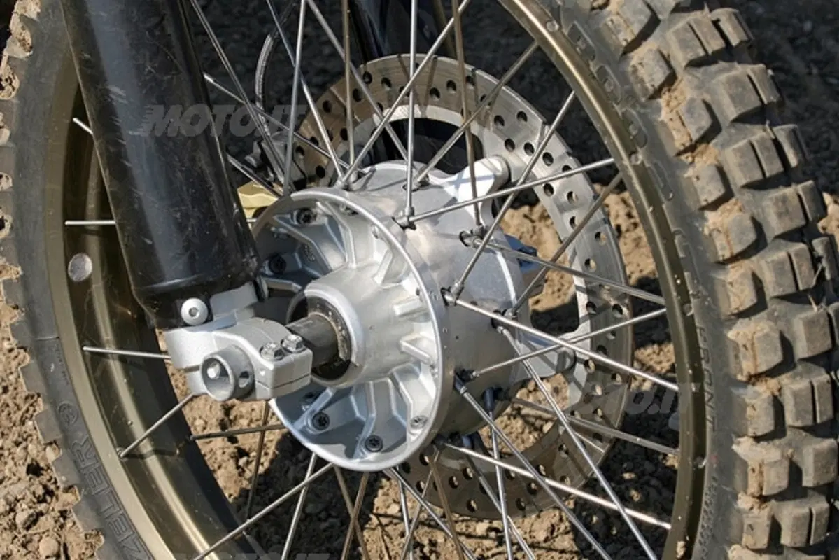 BMW HP2 (9)