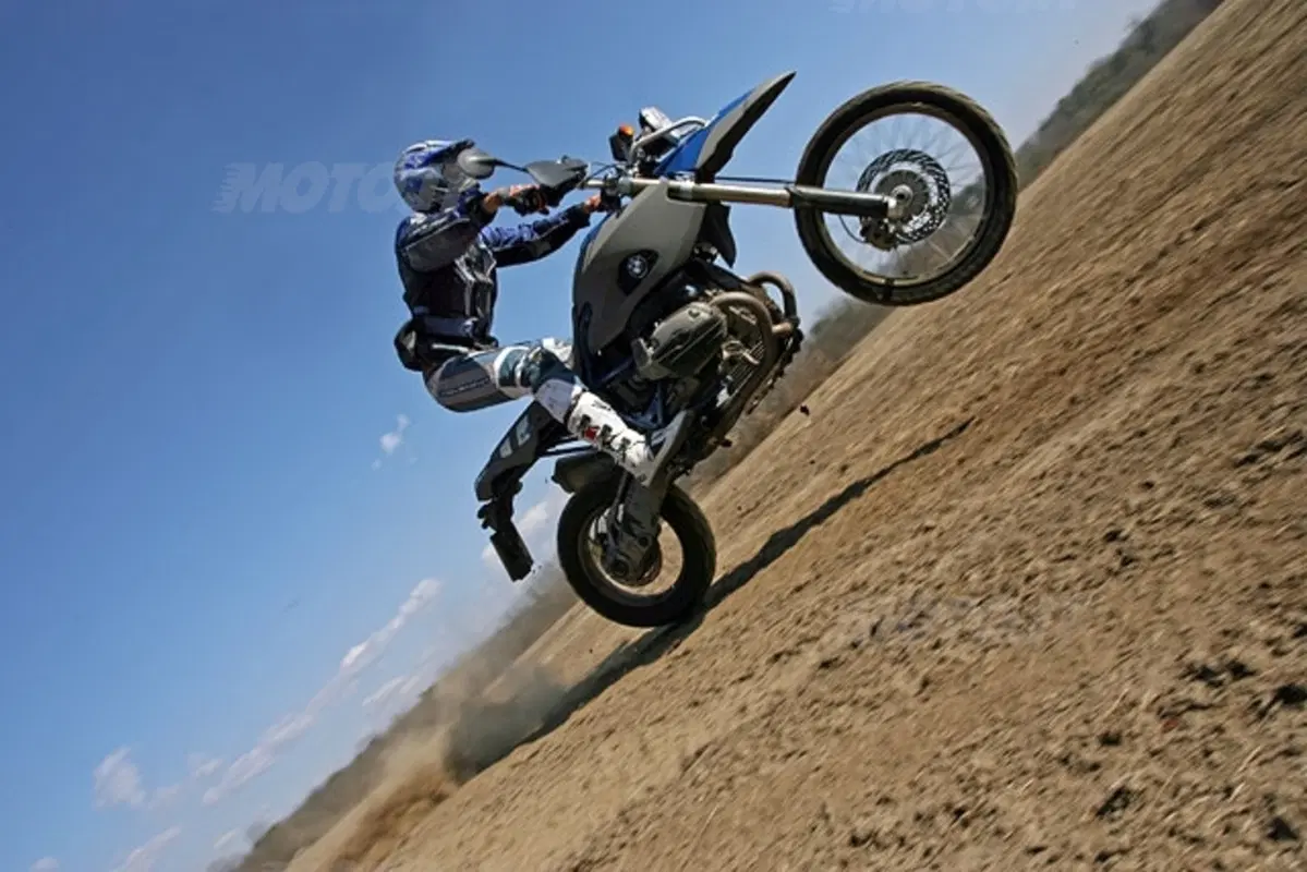 BMW HP2 (13)