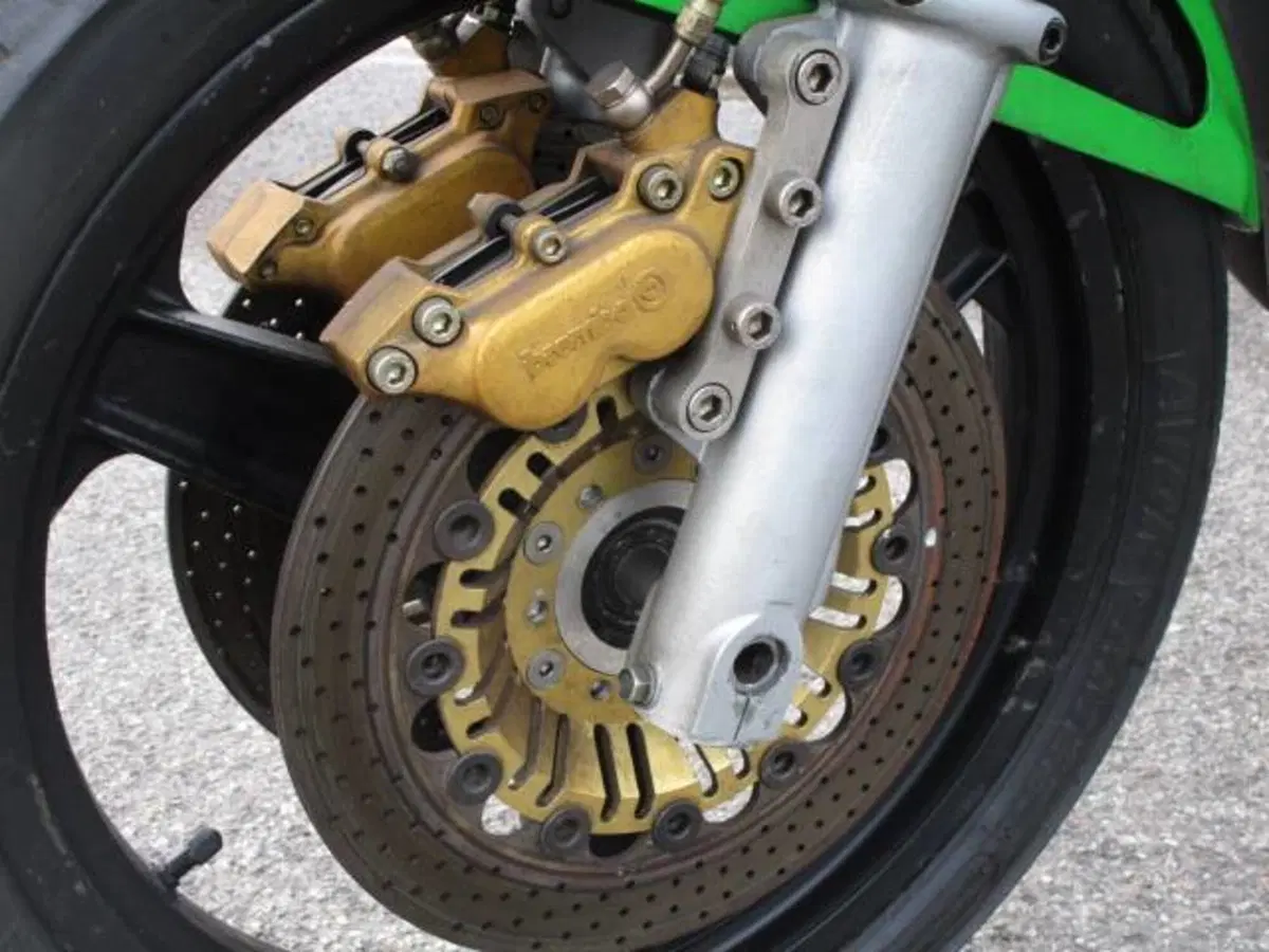 Kawasaki Z 1000 (1977 - 80) (11)