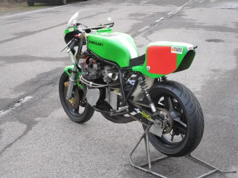 Kawasaki z 1000 r (7)