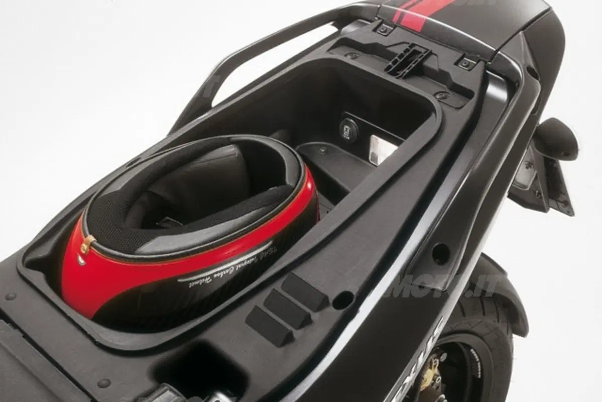 Gilera Nexus 250 e 500 (11)