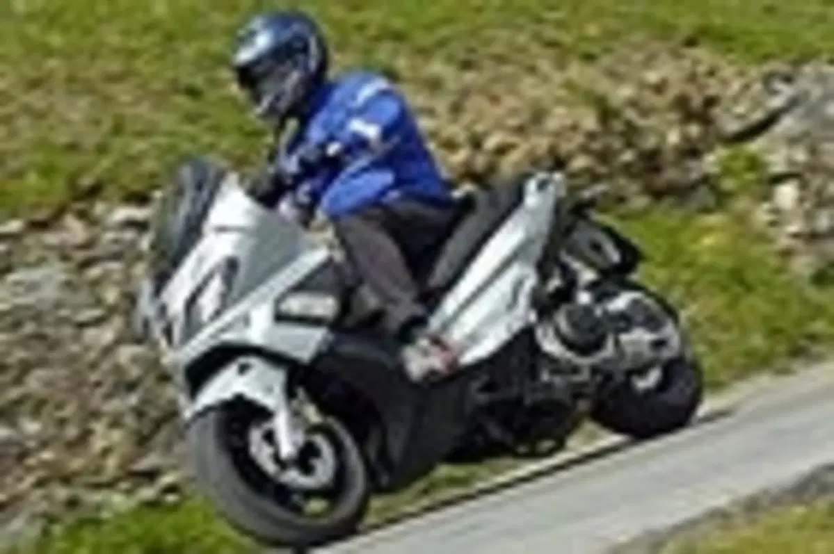 Gilera Nexus 250 e 500 (21)