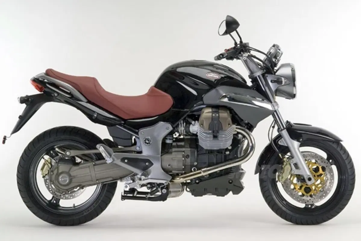 Moto Guzzi Breva 850 (2)