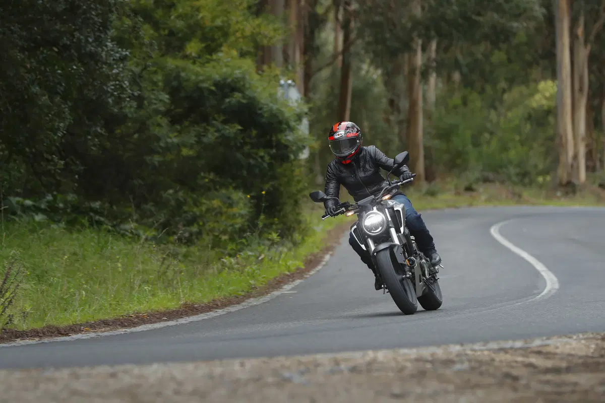 Honda CB125R (8)