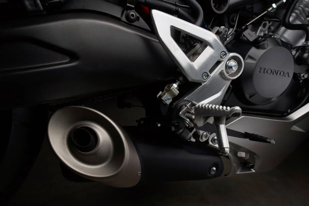 Honda CB125R (28)