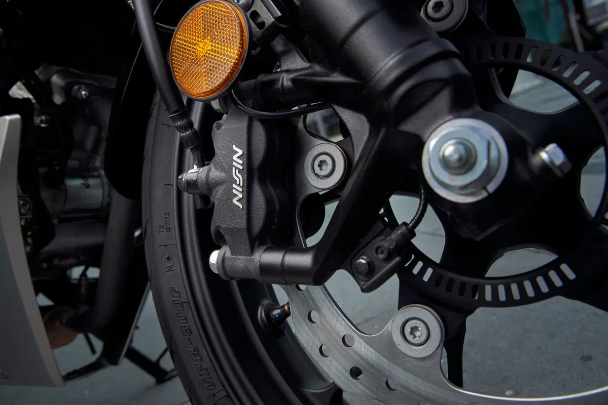 Honda CB125R (30)
