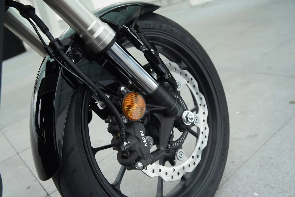 Honda CB125R (78)