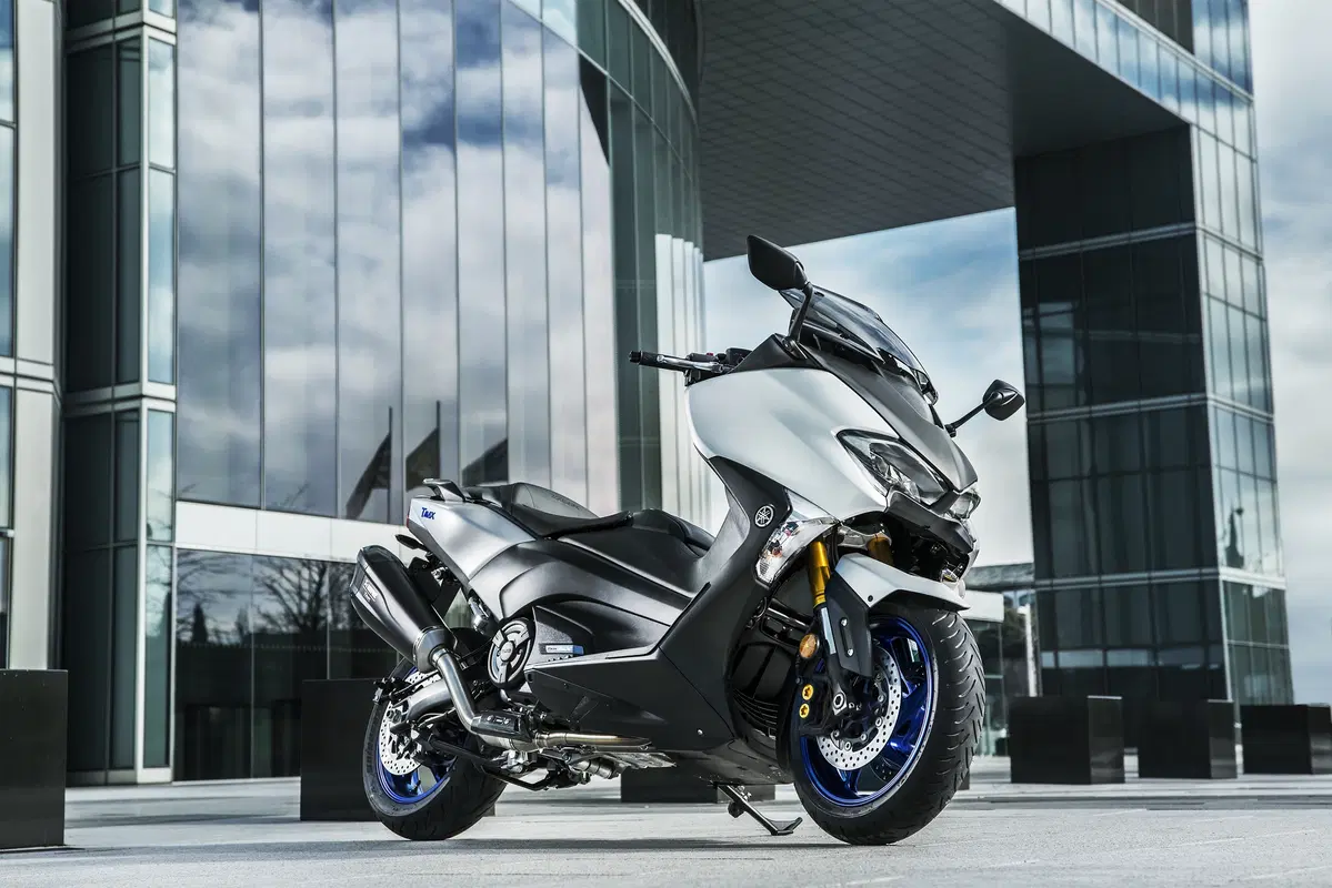 Nuovo Yamaha TMAX SX Sport Edition (6)
