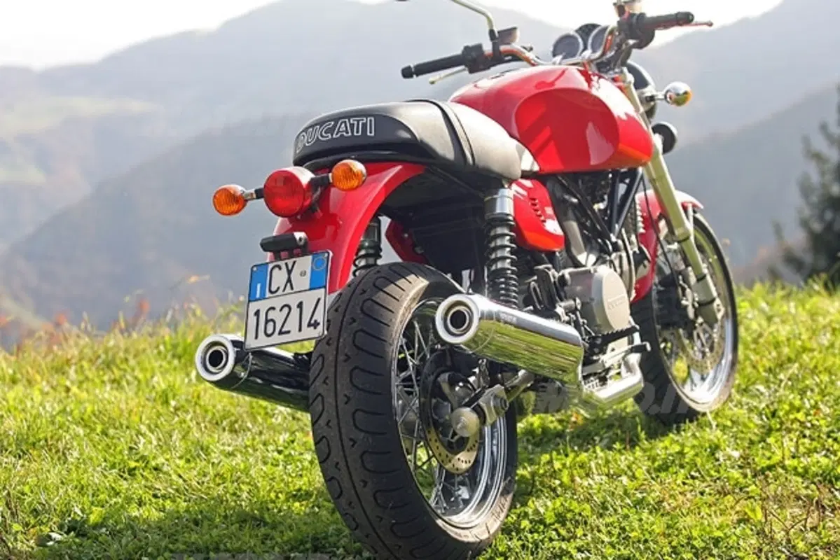 DUCATI Sport Classic GT 1000 (3)
