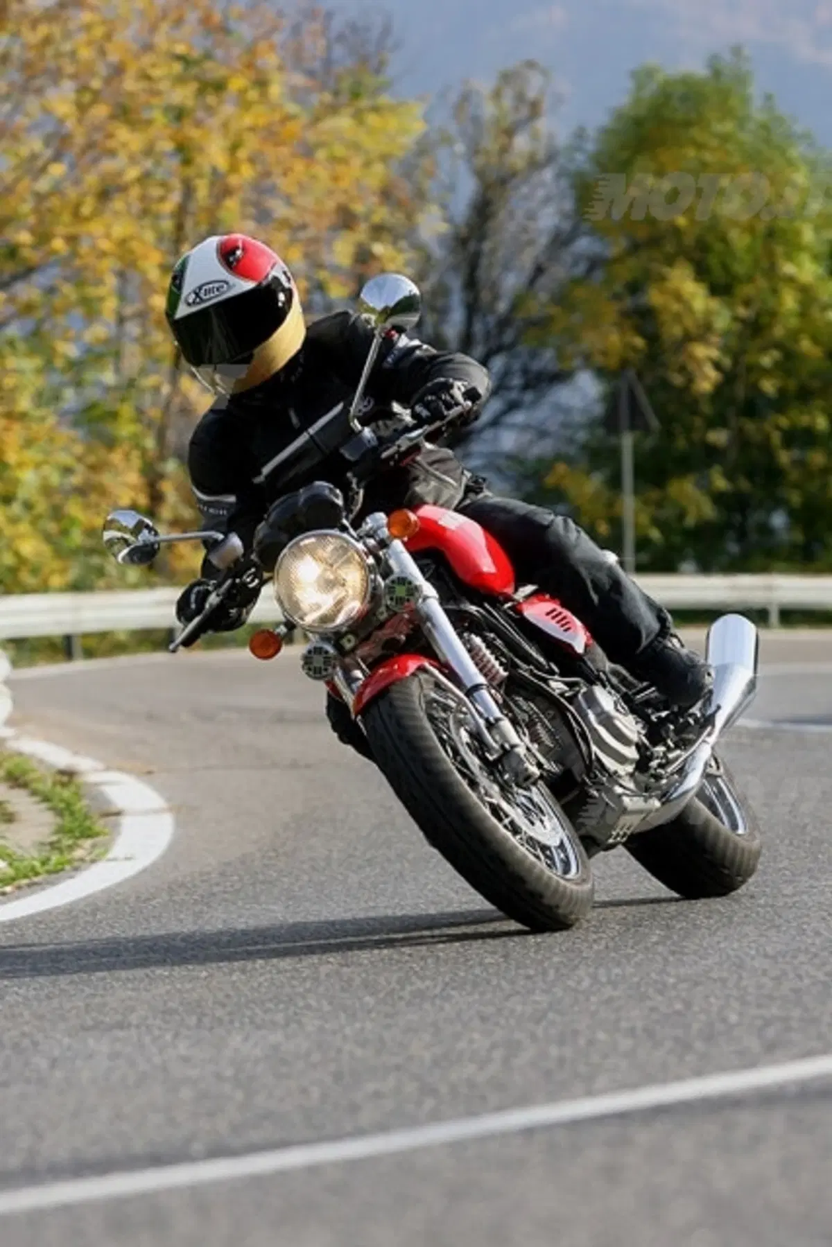 DUCATI Sport Classic GT 1000 (13)