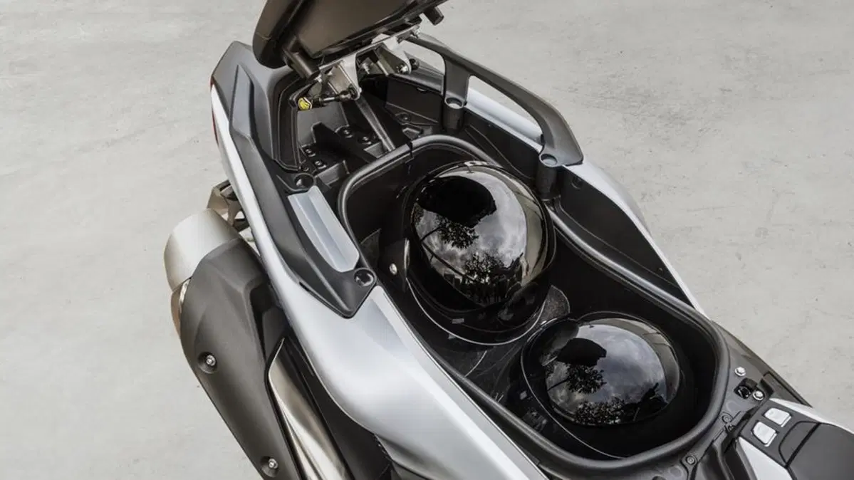 Yamaha T-Max 530 T-Max 530 SX Sport Edition (2018 - 19) (9)