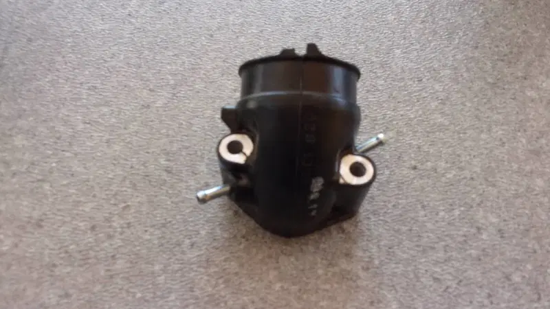 RACCORDO AMMISSIONE G.DINK Kymco (2)