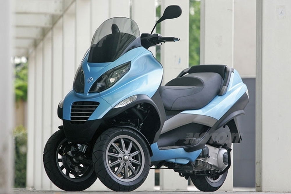 PIAGGIO MP3