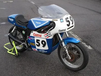 Triumph TRIDENT ROB NORTH 750 d'epoca