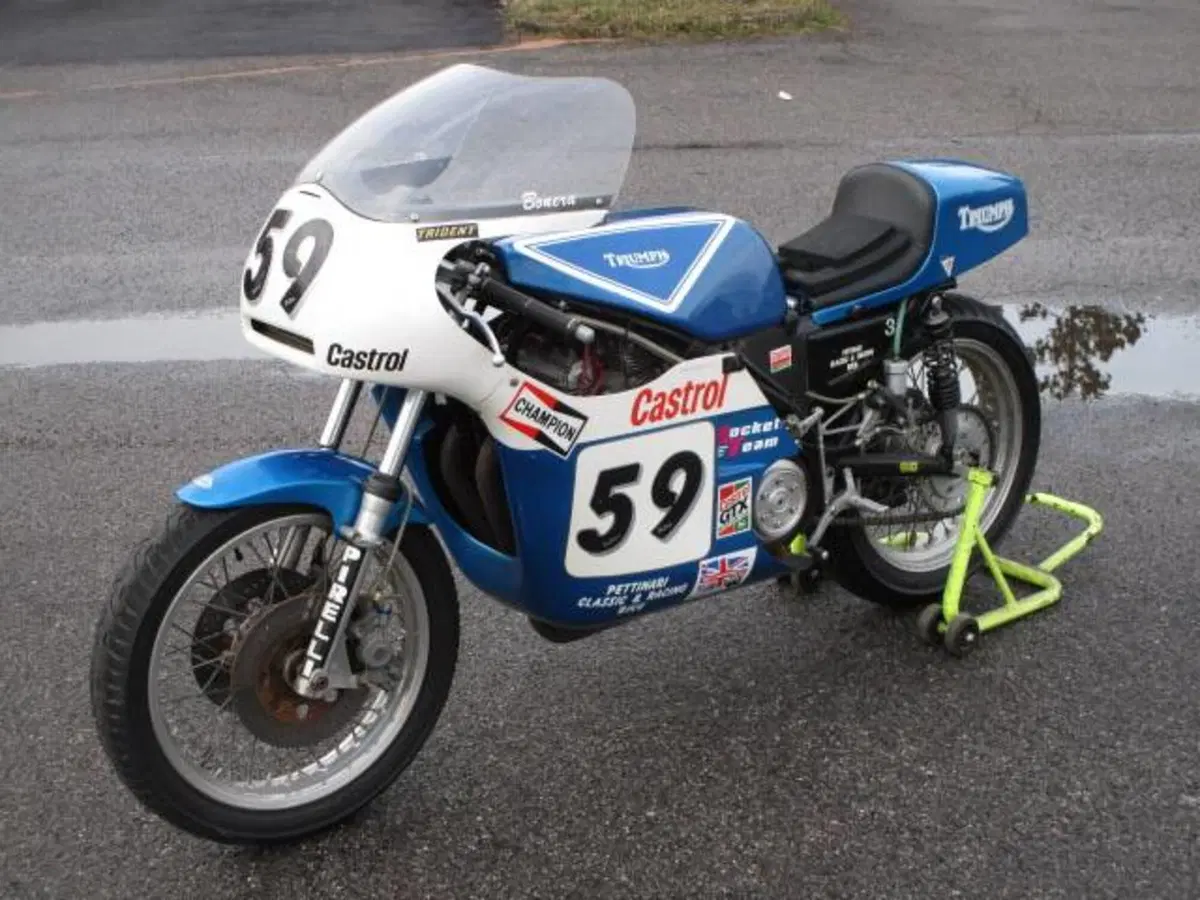 Triumph TRIDENT ROB NORTH 750 (4)