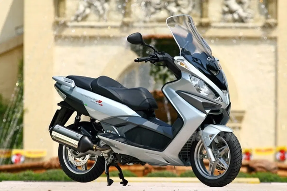 MALAGUTI MADISON 3 250 i.e. (2)