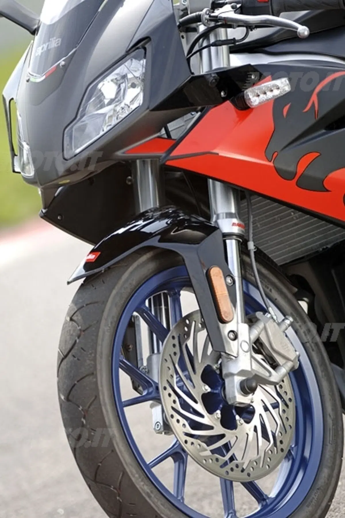 APRILIA RS 50, RX 50, SX 50 2006 (2)