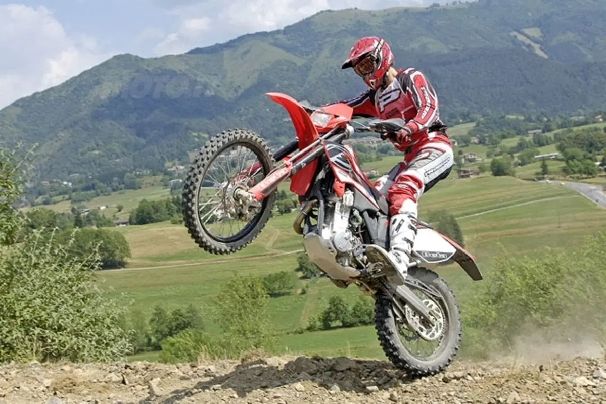 BETA RR 250, RR 400, RR 450, RR 525 (18)