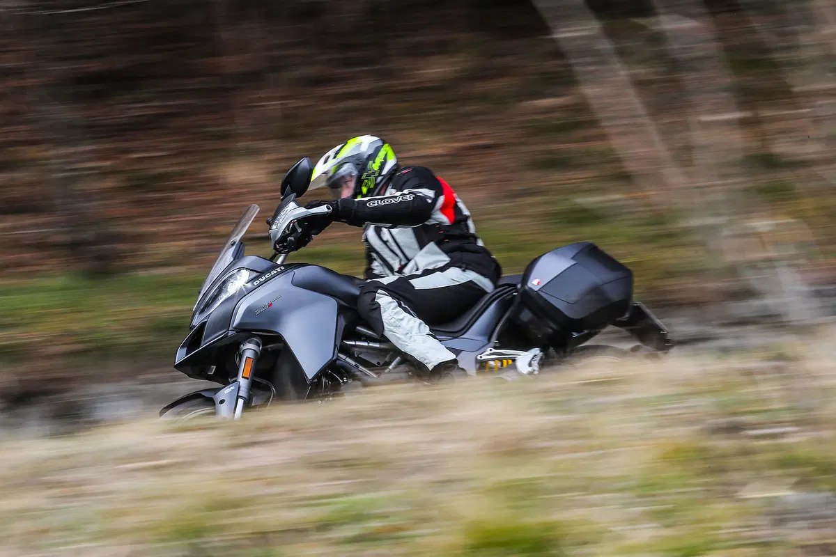 Ducati Multistrada 1260S (9)
