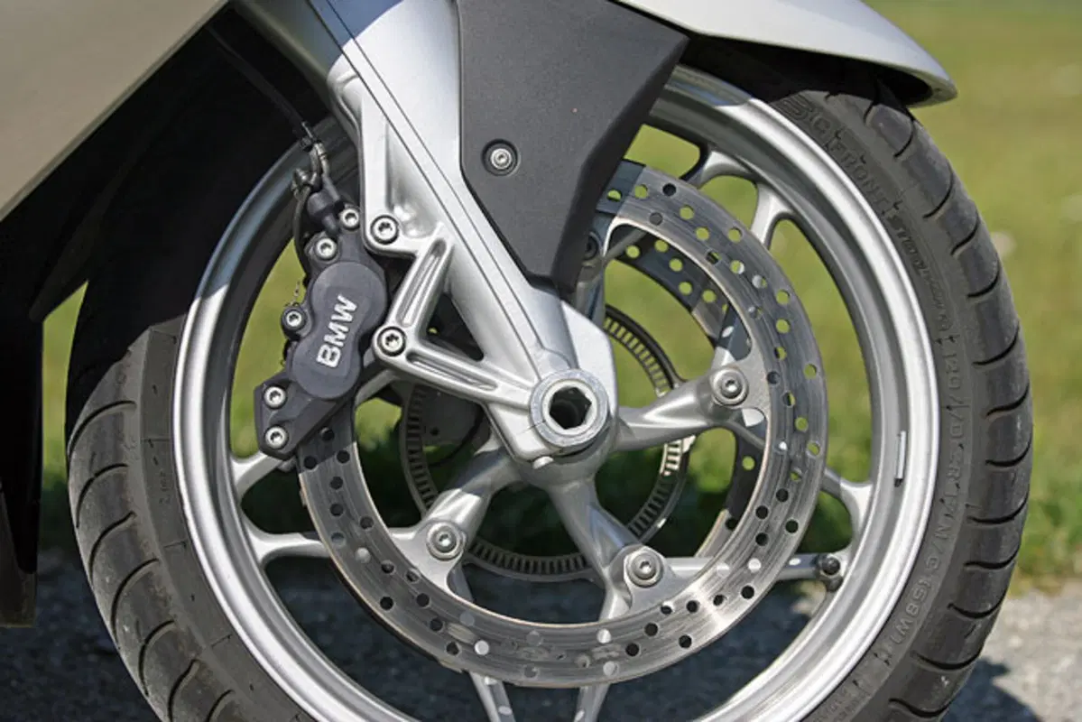 BMW K 1200 GT (7)