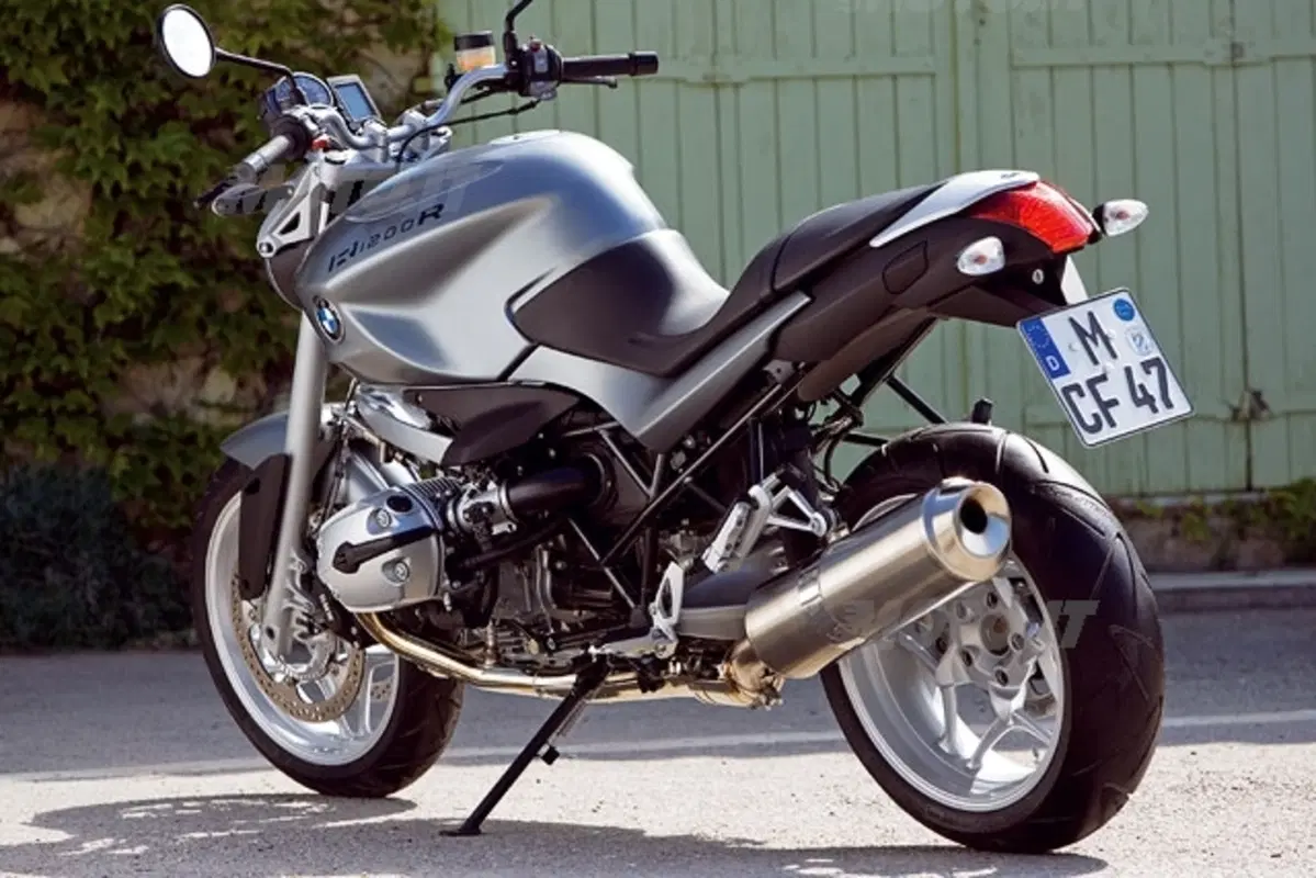 BMW R 1200 R (3)