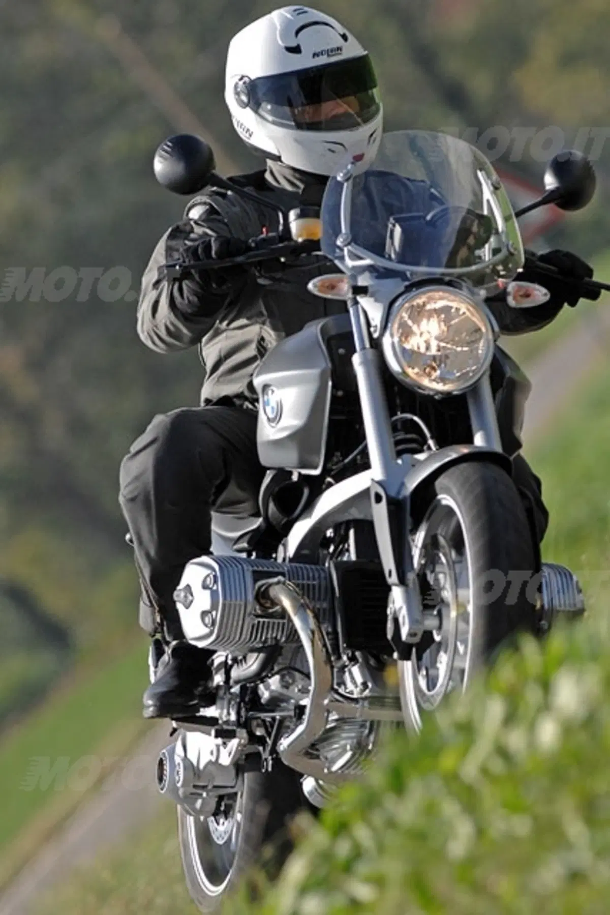BMW R 1200 R (13)