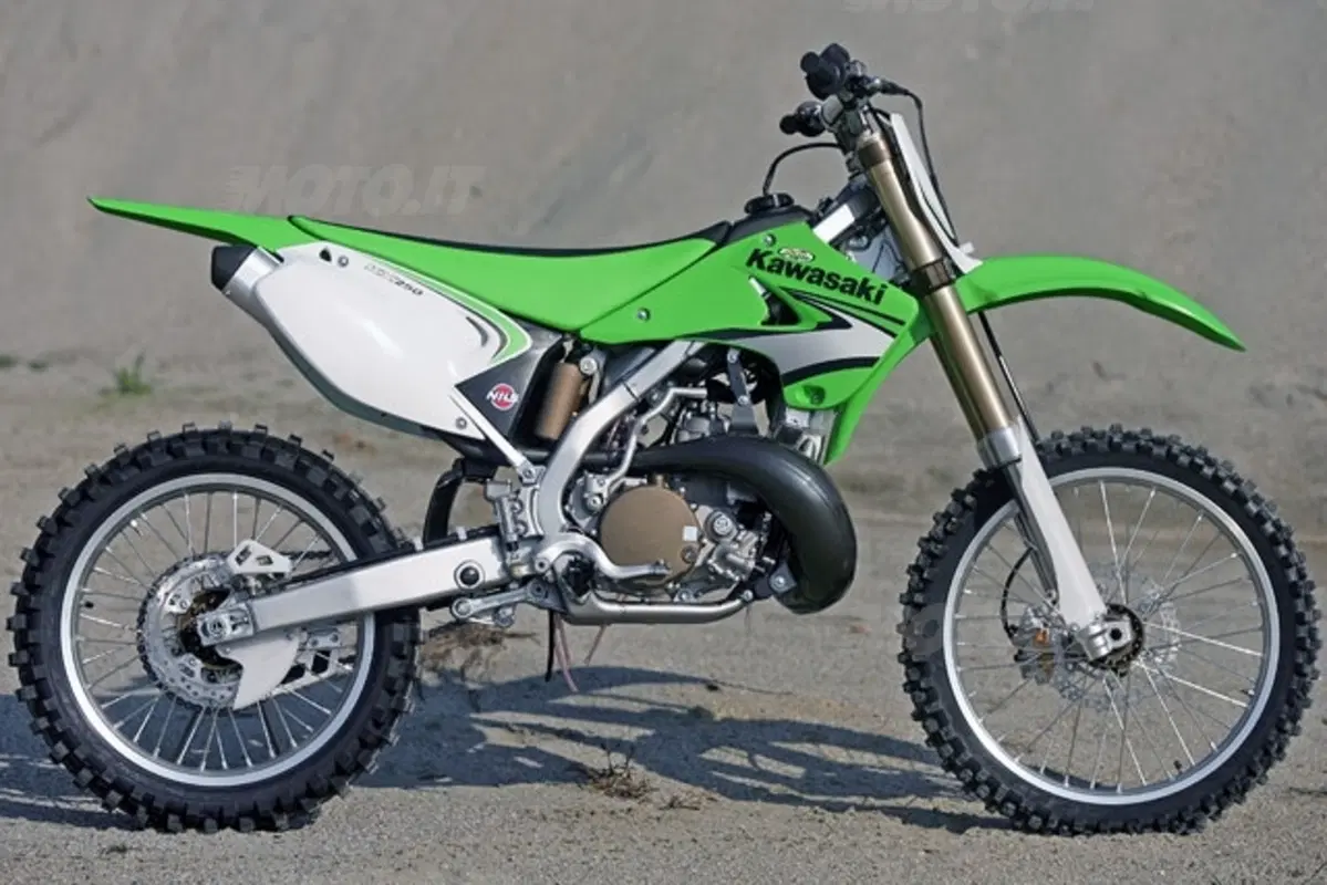 KAWASAKI Gamma 2007 (14)