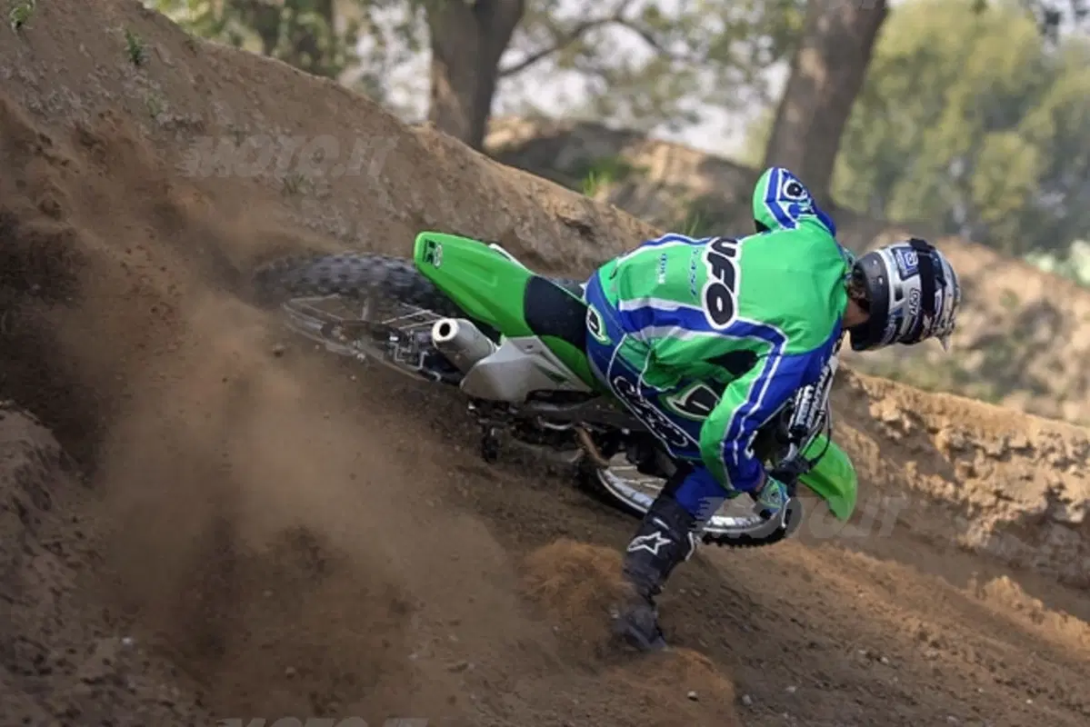 KAWASAKI Gamma 2007 (25)