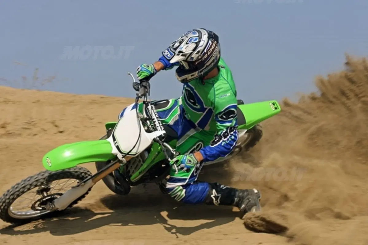 KAWASAKI Gamma 2007 (26)