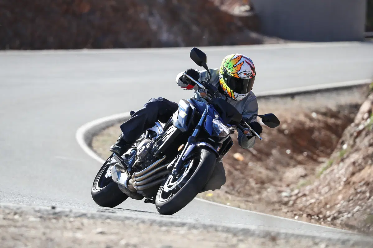 Michelin Road 5. Tanti chilometri e gran tenuta sul bagnato (12)