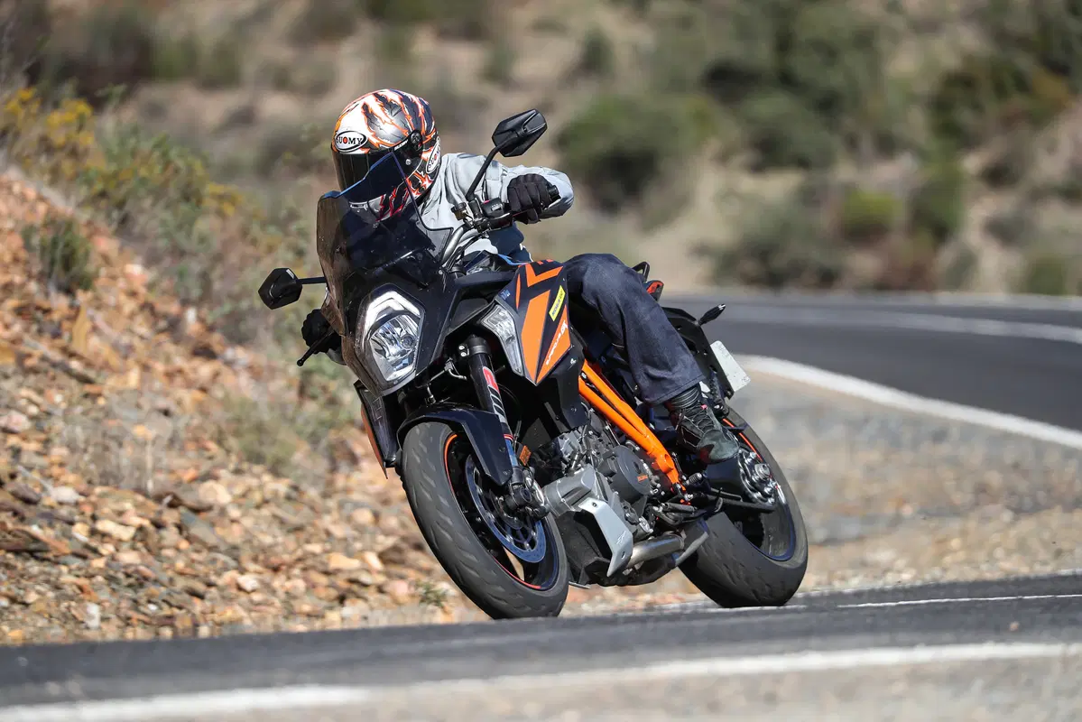 Michelin Road 5. Tanti chilometri e gran tenuta sul bagnato (16)