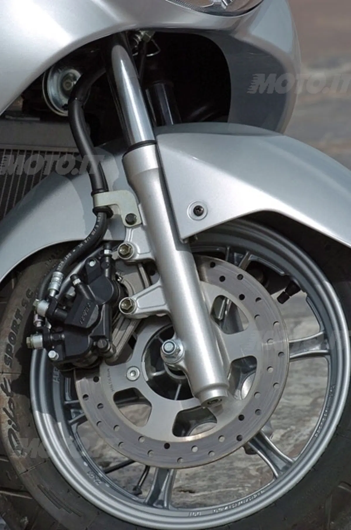 SUZUKI Burgman 200 (4)