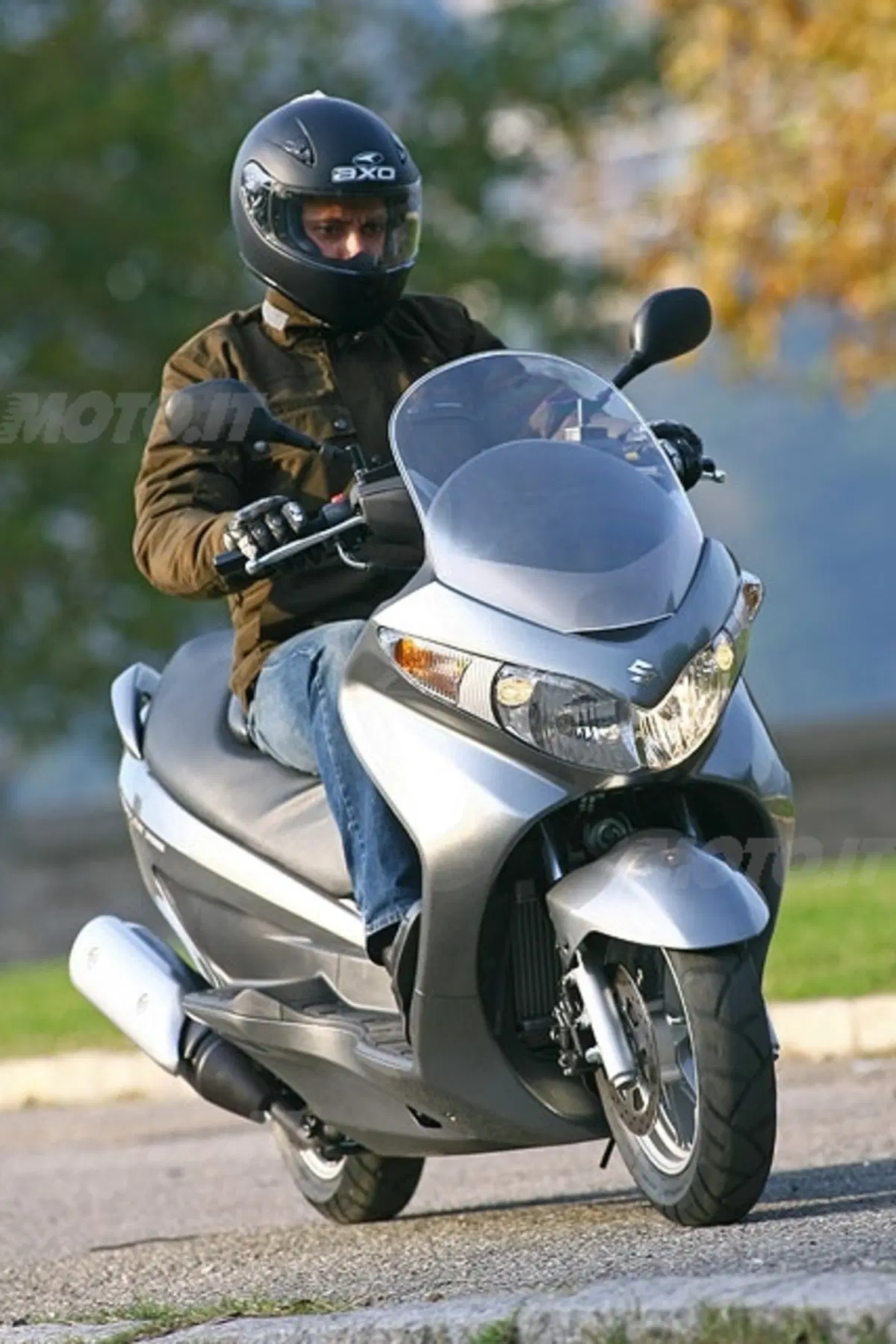 SUZUKI Burgman 200 (13)