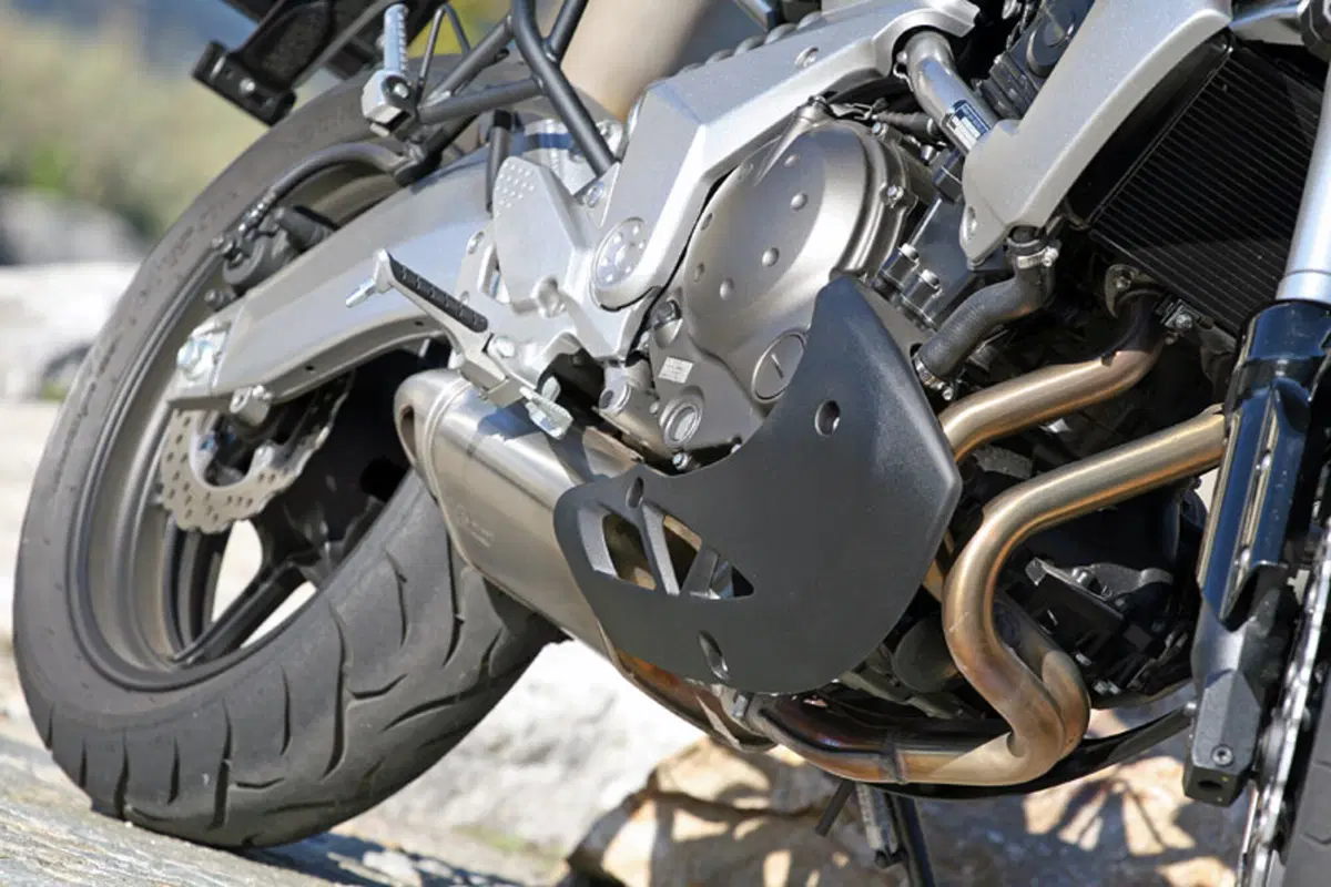 KAWASAKI VERSYS 650 (7)