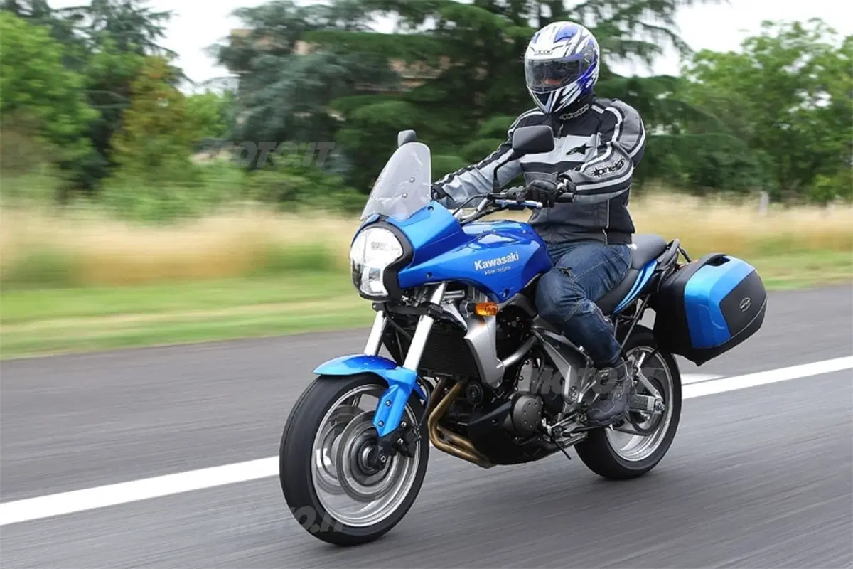 KAWASAKI VERSYS 650 (14)