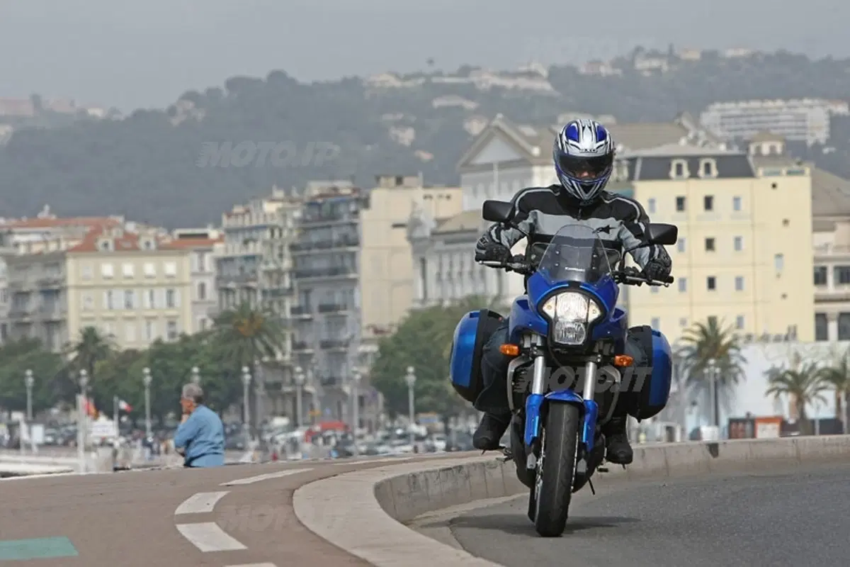 KAWASAKI VERSYS 650 (19)